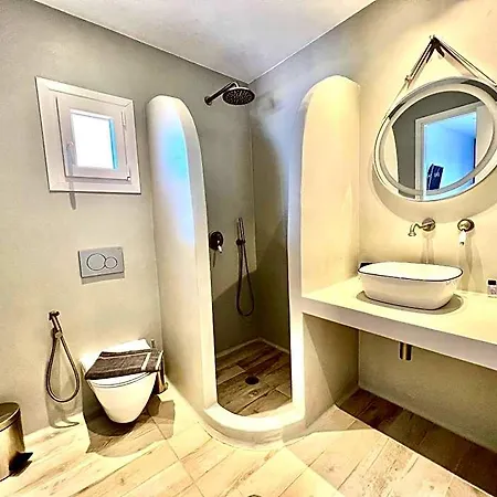 Akre - Designed For Adults Hotell Naxos City